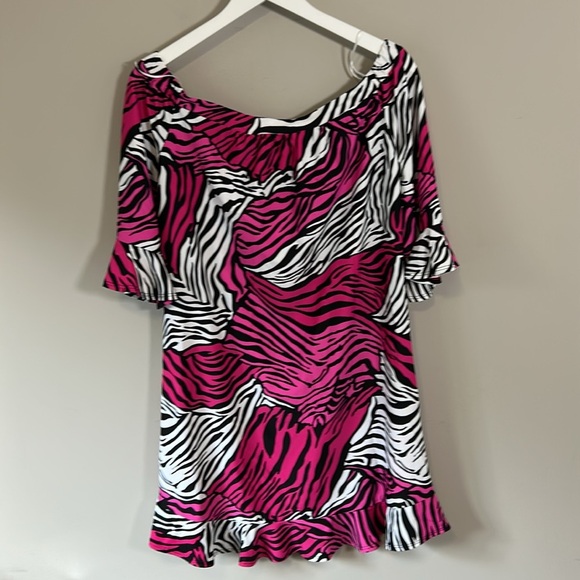 Jude Connally Celine Dress Black Pink Zebra Print Off Shoulder Bell Sleeve M NEW - Picture 5 of 9